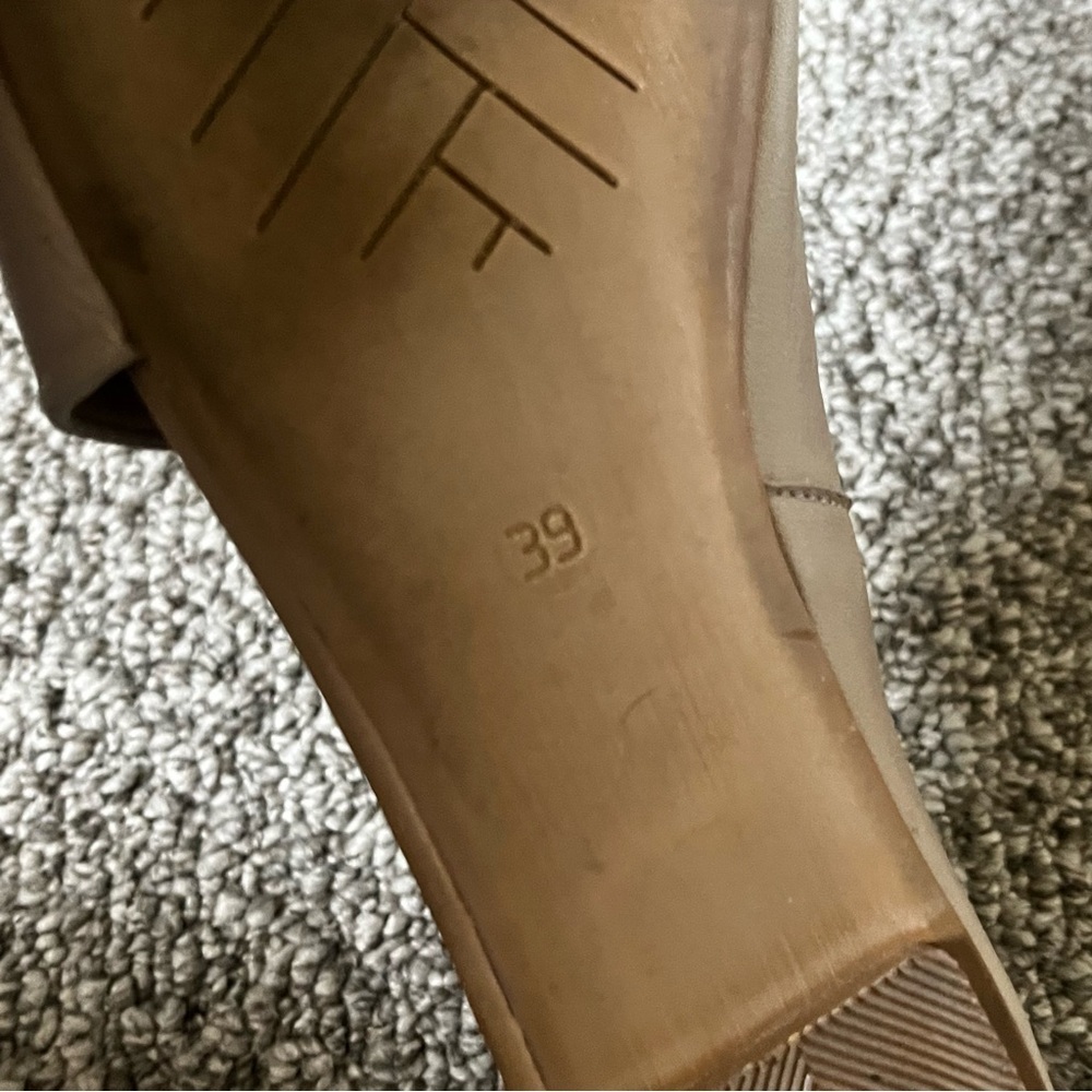 Bueno Kale Leather Asymmetrical Open-Toe Sandals Tusk Cream 39 - Picture 6 of 7